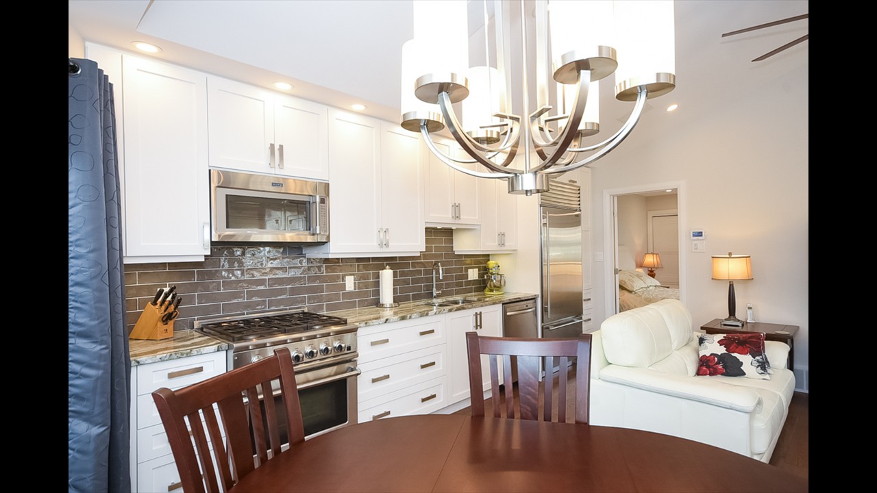 Coach House 12 of 39